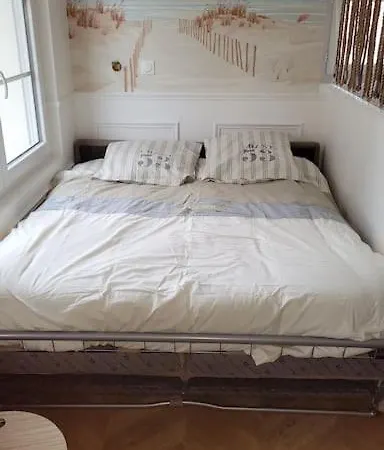 Appartement Perle Berckoise - - 250m De La - 1er étage *