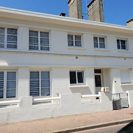 Appartement Perle Berckoise - - 250m De La - 1er Etage